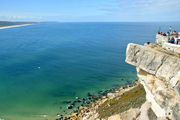Portekiz 'de Sitio bakış açısından Nazare plajı görüldü - Fotoğraf, Görsel