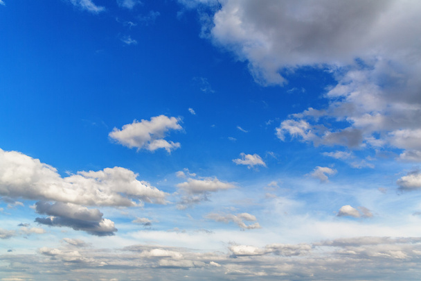 Cielo nublado azul
 - Foto, imagen