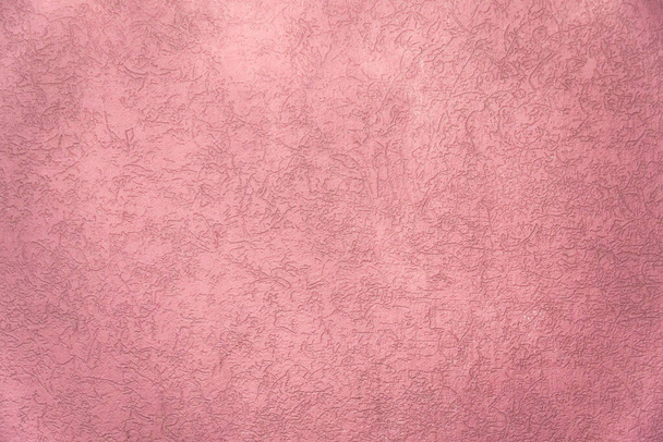 Růžová textura malované stěny s prasklinou pro vnitřní pozadí - Fotografie, Obrázek