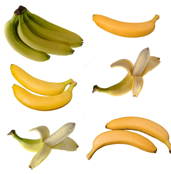 Collage di banane mature, intere e mezze pelate su fondo bianco isolato - Foto, immagini