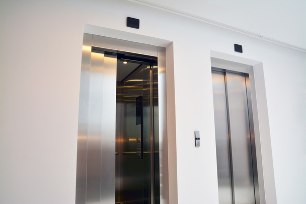 lift - Fotó, kép