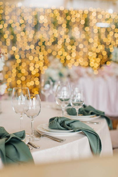 Beautiful table setting for wedding celebration in restaurant - Фото, изображение