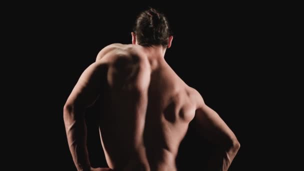 Rückenansicht des Athleten beim Aufwärmen - Filmmaterial, Video