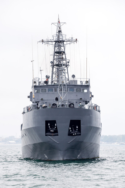 στρατιωτική πλοίου στη μαύρη θάλασσα - Φωτογραφία, εικόνα