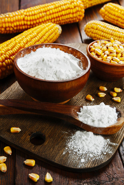 Starch and corn cob on the table - Photo, Image