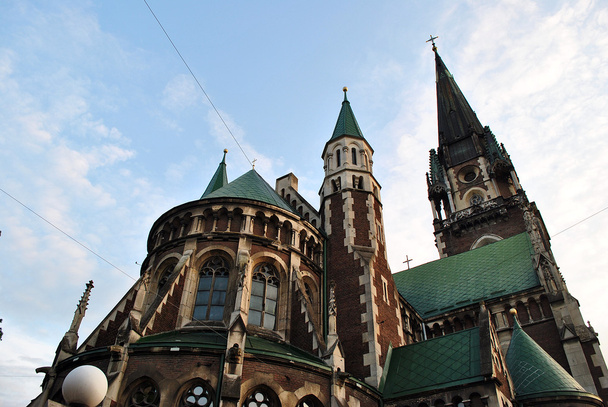 Catedral de Santa Olga em Lviv pelas traseiras
 - Foto, Imagem