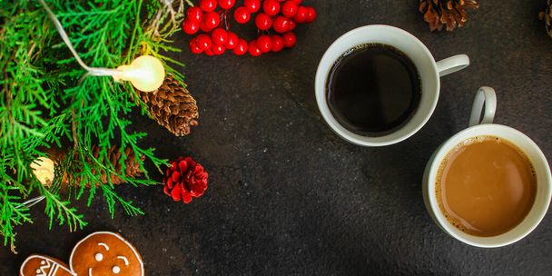 tasses avec thé et café, vue de fond de Noël - Photo, image