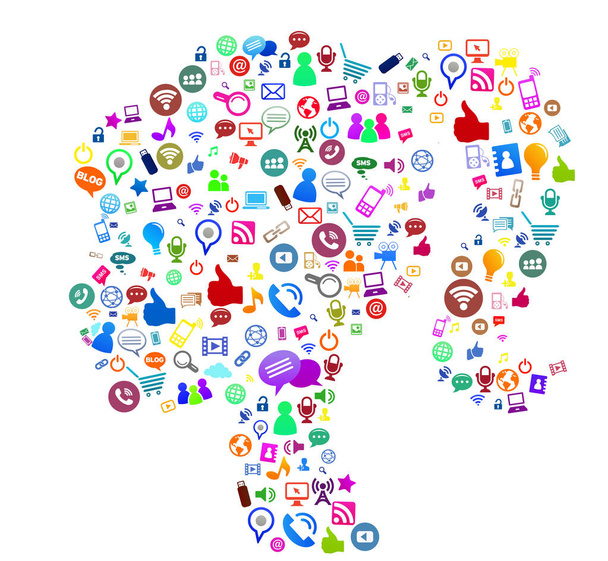 Menschlicher Kopf mit sozialen Medien Internet-Technologie Symbole. Bunte Symbole in Gesichtsform .  - Foto, Bild