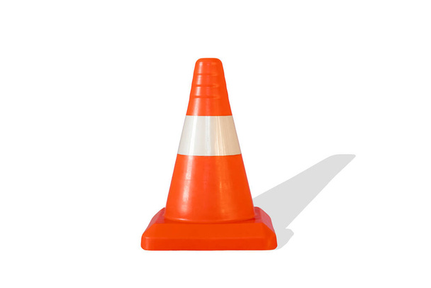 cone de tráfego simples isolado, construção de segurança abstrata na estrada de rua - Foto, Imagem