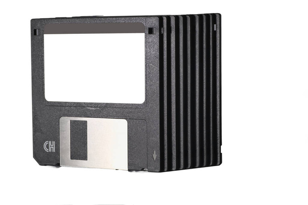 Tecnologia di archiviazione floppy disk magnetico rimovibile nero. - Foto, immagini
