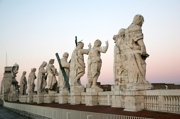 Sculptures of saints in Vatican - Foto, Imagen