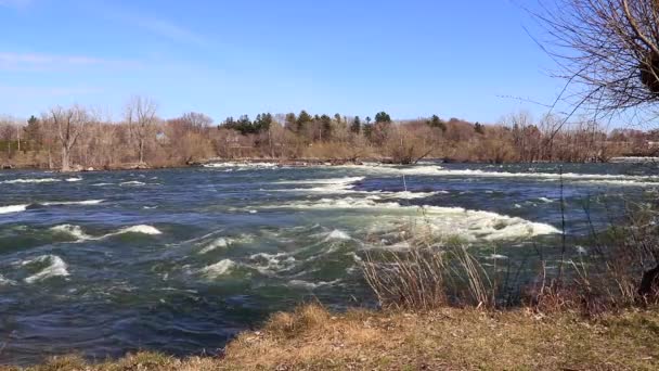 Les rapides de Chambly rapids Richelieu River Quebec - Footage, Video