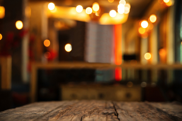 Τραπέζι Bar με θολό φόντο για αντιγραφή χώρου - Φωτογραφία, εικόνα