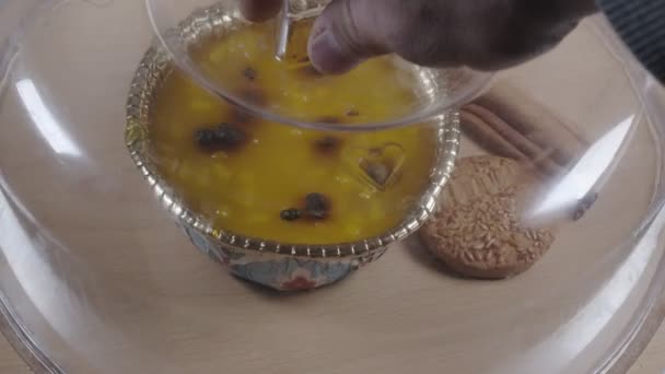 Délicieux riz traditionnel turc Pudding - Séquence, vidéo