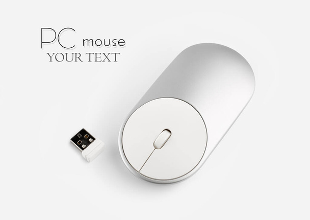 Počítačová myš izolovaná na bílém pozadí. Myš PC - Fotografie, Obrázek