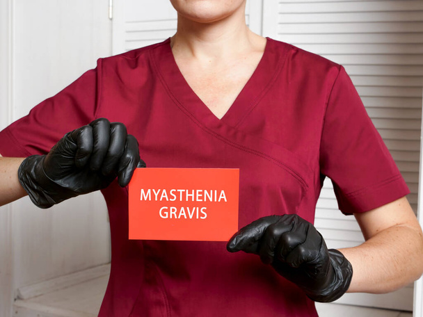 Medisch concept betekent MYASTHENIA GRAVIS met inscriptie op het blad - Foto, afbeelding