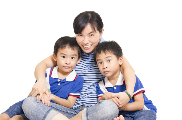 Famille maman et deux enfants, fond blanc
 - Photo, image