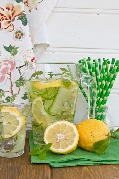 Lemonade with cucumber and lemons - Photo, image