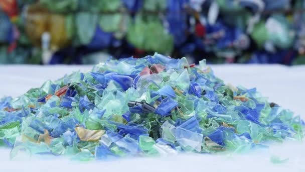 el proceso de reciclado de plástico - Imágenes, Vídeo