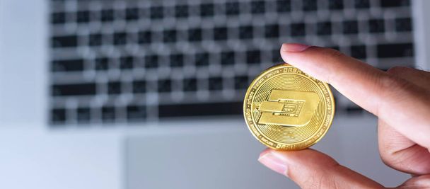 A bitcoin jobb befektetés, mint az arany