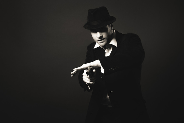 Midnight gangster in vintage look. - Foto, Imagem