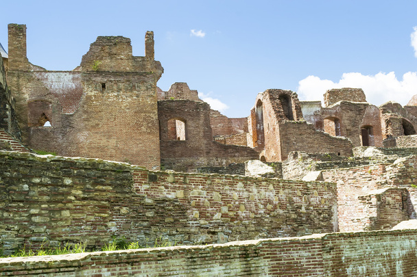Ruines de la citadelle
 - Photo, image