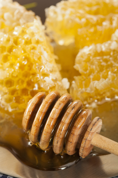 Organic Raw Golden Honey Comb - Zdjęcie, obraz