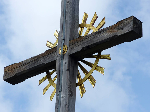 Croce in cima Hoher Fricken mountain, Baviera, Germania - Foto, immagini
