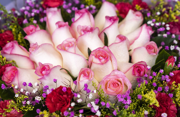 Ramo de flores de rosa amarilla para boda - Foto, imagen