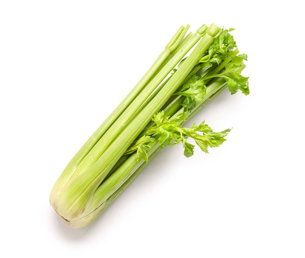 Čerstvý celer na bílém pozadí - Fotografie, Obrázek