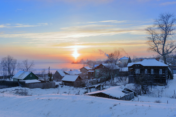 ロシア、ロストフ veliky ネロ湖に沈む夕日 - 写真・画像