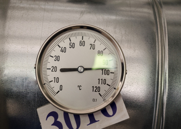 temperatuur van de thermometer  - Foto, afbeelding