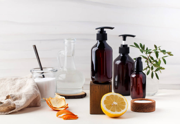 Eco-friendly natural cleaning products such as soda, lemon, vinegar. The concept of zero waste. Copy space. - Foto, Imagen