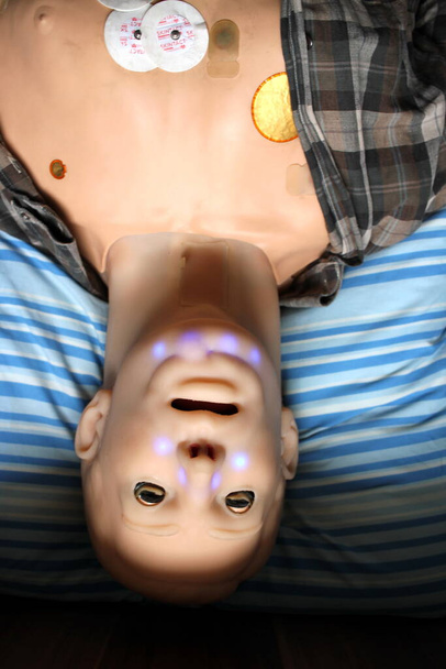 simulace lékařské figuríny pro výcvik studentů medicíny - Fotografie, Obrázek