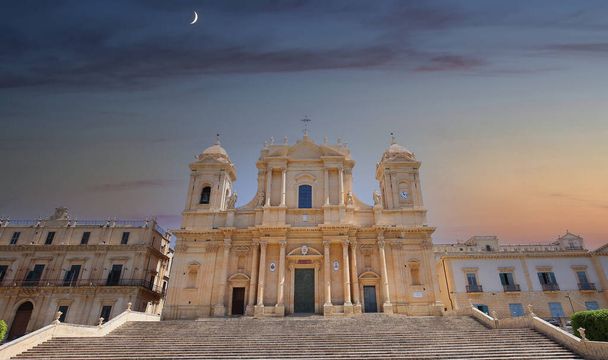 NOTO, SICILY, ITALY, JUNE 16, 2018 : exteriors of basilica duomo church, june 16, 2018,  in Noto, sicily, italy - Photo, Image