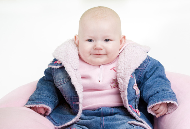 Sentado bebê menina
 - Foto, Imagem