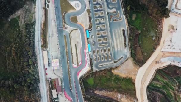 Fotografía aérea de la pista del circuito internacional de Karting de Nanning, China - Metraje, vídeo