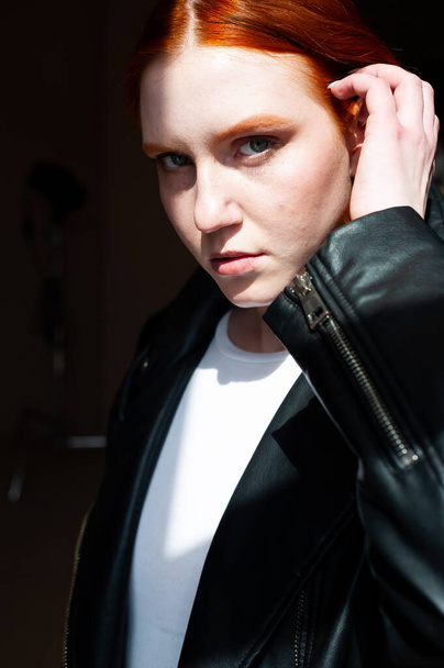 Young woman dark portrait leather black jacket - Fotografie, Obrázek