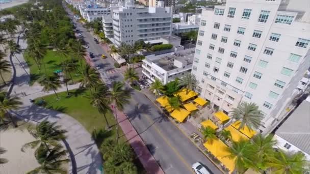 Stock aerial video Ocean Drive Miami Beach - Metraje, vídeo