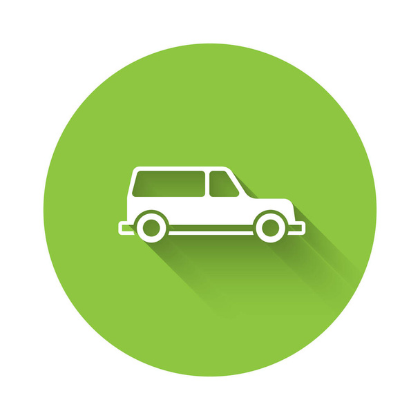Icono de coche de coche de coche blanco aislado con sombra larga. Botón círculo verde. Vector. - Vector, imagen