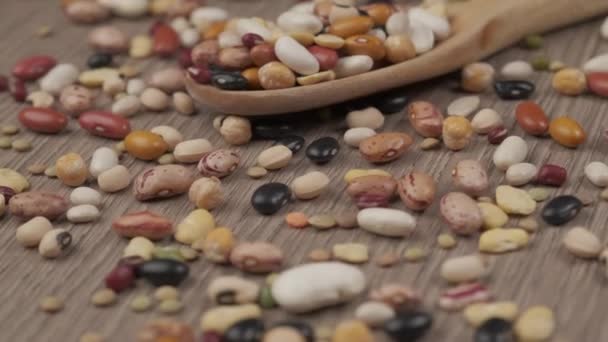 Dry mixed beans organic agriculture, Mediterranean diet, legumes, chickpeas, lentils for soup. Vegan vegetarian ingredient - 映像、動画