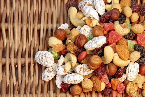 Close up of a mixed of nuts and dry fruits, XXXL - Fotoğraf, Görsel