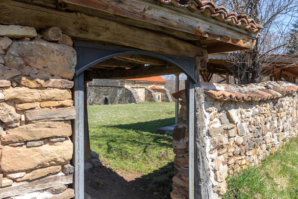 Bulgaristan 'ın Pernik Bölgesi' ndeki Egalnitsa köyünde Aziz Simeon Stylites Kilisesi - Fotoğraf, Görsel