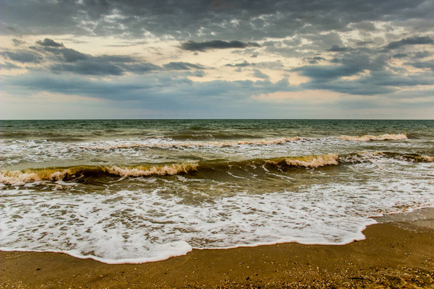landscape of the sea in stormy weather - Fotografie, Obrázek