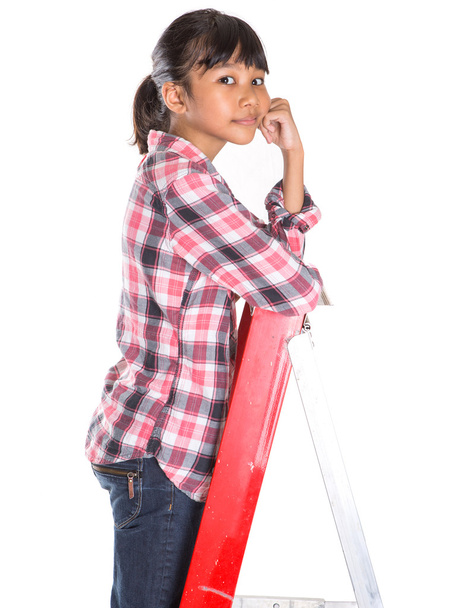 Chica joven en una escalera
 - Foto, Imagen