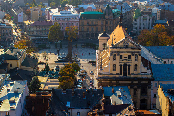 Η πόλη του Lviv έχει ένα όμορφο πανόραμα - Φωτογραφία, εικόνα