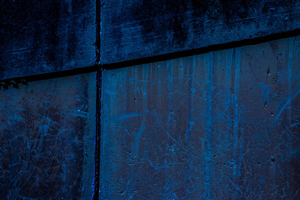 Blauer abstrakter Wandhintergrund mit Texturen in verschiedenen Blautönen - Foto, Bild