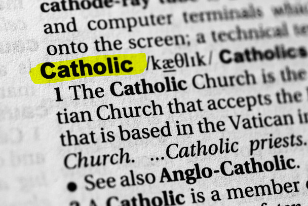 Vurgulanmış kelime katolik kavramı ve anlamı. - Fotoğraf, Görsel