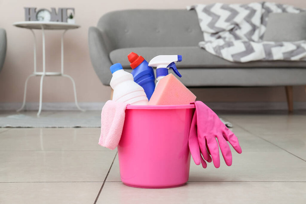 Set of cleaning supplies in room - Fotografie, Obrázek
