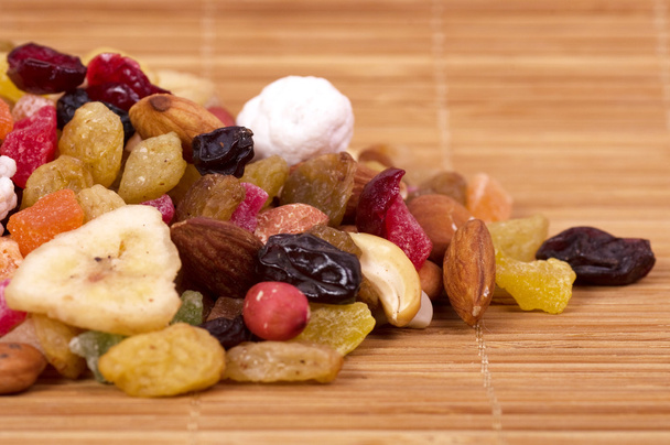 kuivatut hedelmät ja pähkinät - Valokuva, kuva